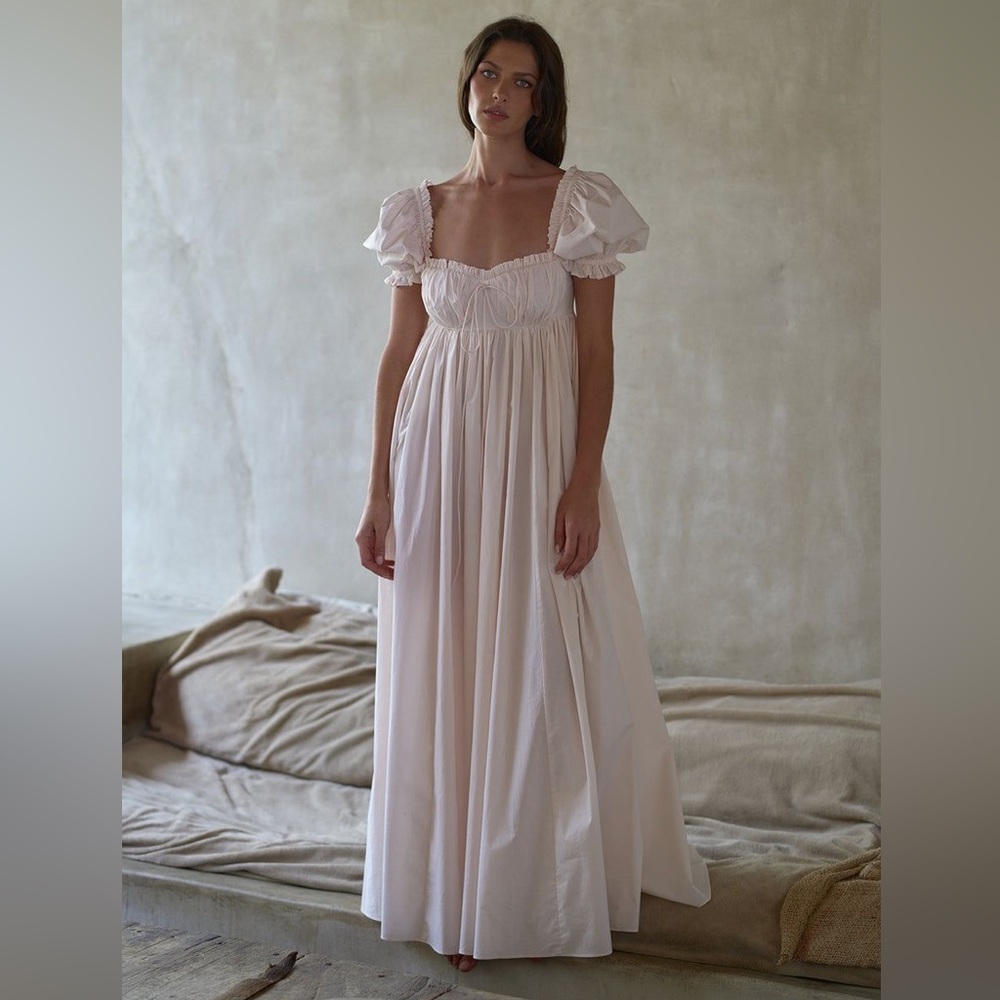 Selkie Lickety Split Seashell Gown, xs